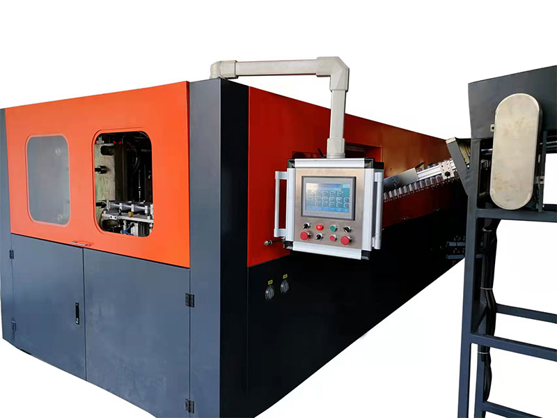 一出四全自动吹瓶机